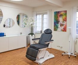 Aesthetic Dream by Dr. Cyrus Moghaddam Privatpraxis für Ästhetische Medizin & Kosmetische Chirurgie Bild 6