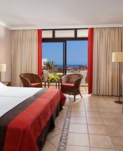 hotel-seaside-sandy-beach-5.jpg