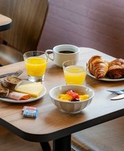 B&B HOTEL Valenciennes Onnaing image 7