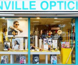Monville Opticien image 12