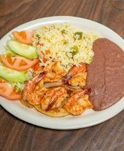 El Sunzal Restaurant image 4