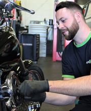 Daniel Schmid AG - carXpert Garage Bild 4