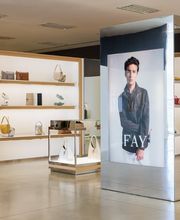 Outlet Tod's & Hogan & Fay immagine 4