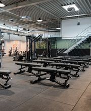 Basic-Fit 24/7 Bild 1