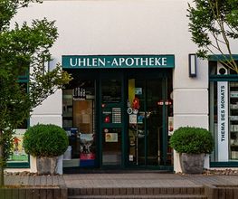 Aussenansicht der Uhlen-Apotheke