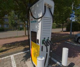 Shell Recharge Charging Station Bild 1