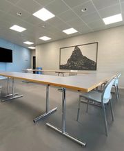 Zentrum und Stadion Schluefweg Bild 8