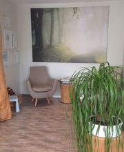Dr. Ditschek Julia Bild 2
