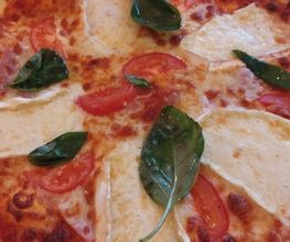 STEV'S PIZZ image 3