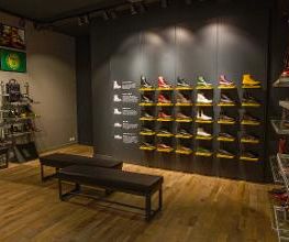 Dr. Martens image 3