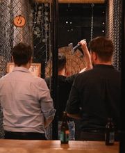 WoodCutter Köln - Axt werfen und Bier trinken