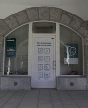 Pharmacie-Amavita-Château-d'Oex-entrée