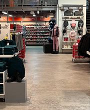 PUMA Outlet Elsendorf Bild 4