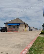 Advantage Storage image 4