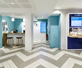 BOUYGUES TELECOM PARIS CAUMARTIN image 2