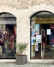 Evelyne Boutique image 8