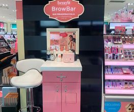 Brow Bar Benefit Cosmetics immagine 14
