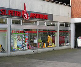 Aussenansicht der St. Petri-Apotheke