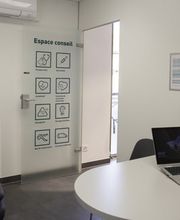 salle-de-service-pharmacie-amavita-cheseaux