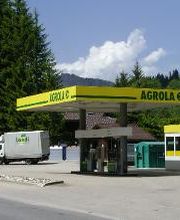 AGROLA Tankstelle in Sörenberg, 6174, überdacht mit Landi Transporter