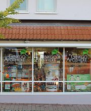 Aussenansicht der Ginkgo-Apotheke