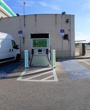 Iberdrola | bp pulse estación de recarga imagen 4