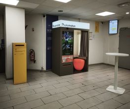 La Poste image 2