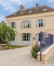 GAN ASSURANCES SENLIS CHATEAU image 2