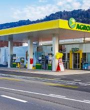 AGROLA Tankstelle in Root, Luzern mit TopShop, Überdacht; 3 Tanksäulen; mit SwissLotto Schild
