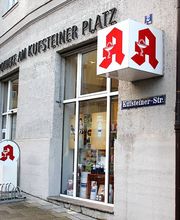Aussenansicht der Apotheke am Kufsteiner Platz oHG