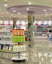 farmacia-ramon-alarcon-articulos-belleza-04.jpg
