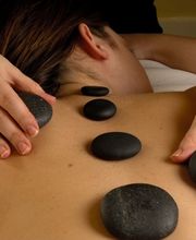 Veith Yerly Monique Bild 1