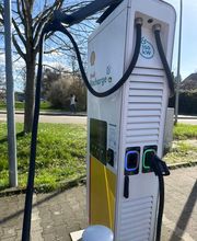 Shell Recharge Charging Station Bild 1