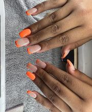 Hélène beauté nails image 14