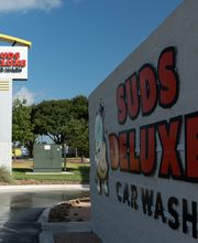 Suds Deluxe Car Wash image 6