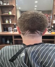 BARBER'S V & M image 2