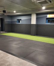 Basic-Fit Enschede Wesselerbrinklaan 24/7 - functional zone
