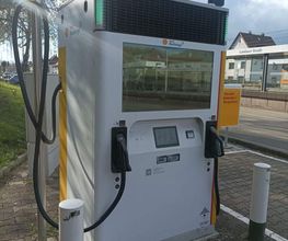 Shell Recharge Charging Station Bild 2
