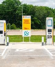 Shell Recharge Charging Station image 3