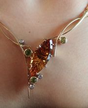 Fertiges Collier Senn Detail.JPG