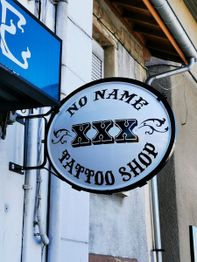 No Name Tattoo Shop