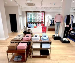 Tommy Hilfiger image 5