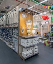 Mr.Bricolage Chaumont image 9