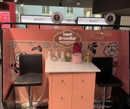 Brow Bar Benefit Cosmetics immagine 12