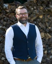 Rechtsanwalt Tim Renker - Anwalt für Beamtenrecht und Disziplinarrecht in Frankfurt