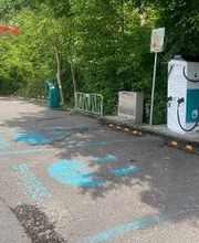 Shell Recharge Charging Station Bild 2