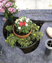Stein- und Bildhauerei Koren Bild 1