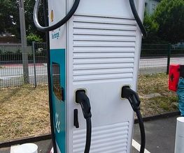 Shell Recharge Charging Station Bild 2