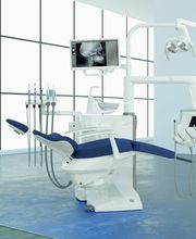 STERNWEBER S 380 TRC - Das etwas andere Model für den Zahnarzt. Mit dem um 90 grad drehbaren Behandlungsstuhl kann eine andere Form von Kommunikation stattfinden.