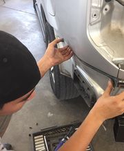 Halter's Body Shop image 2